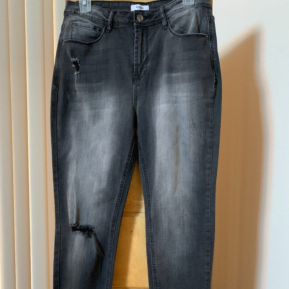 WOMEN JEANS